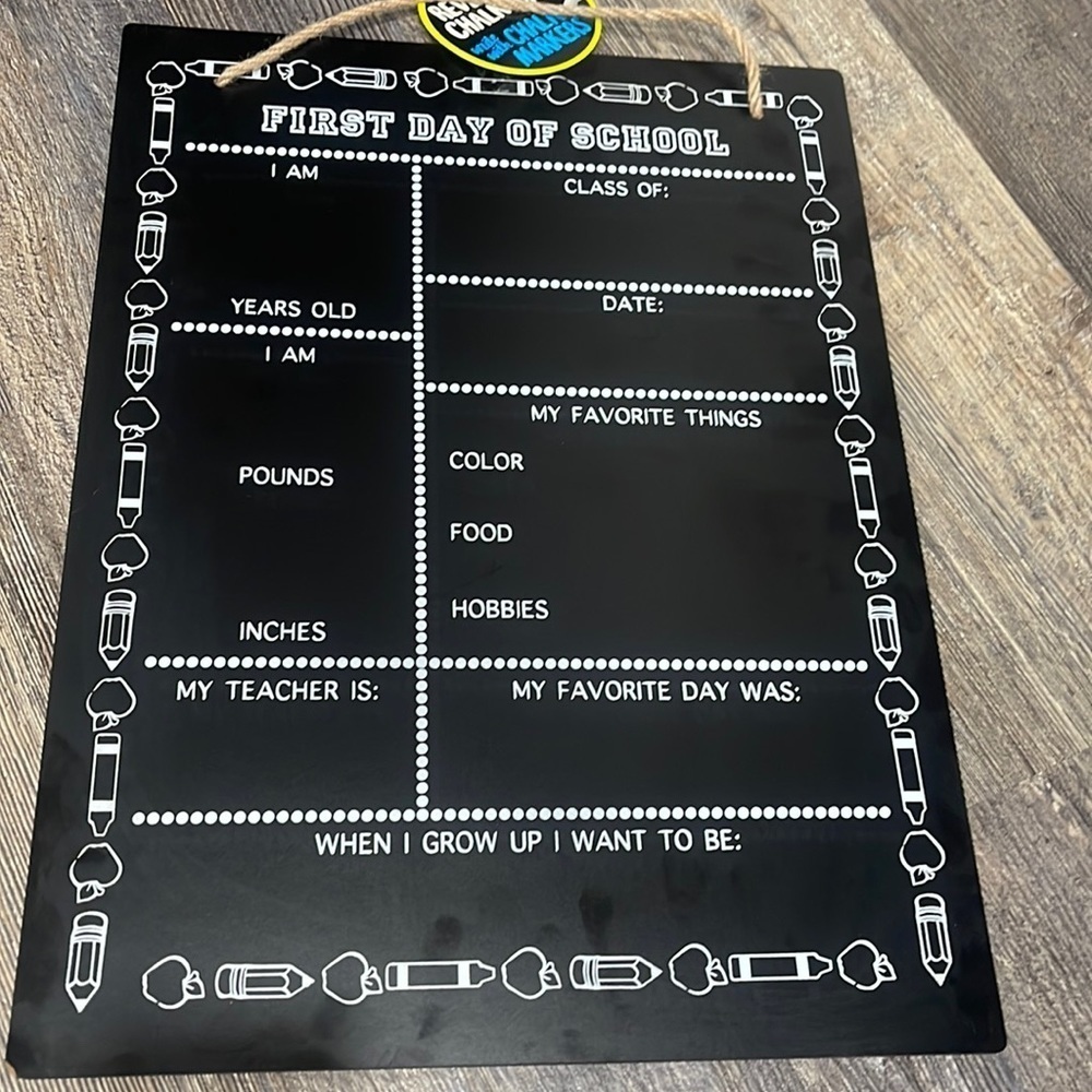 Reversible chalkboard